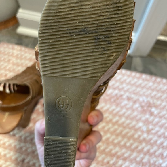 Wedges - Picture 4 of 4